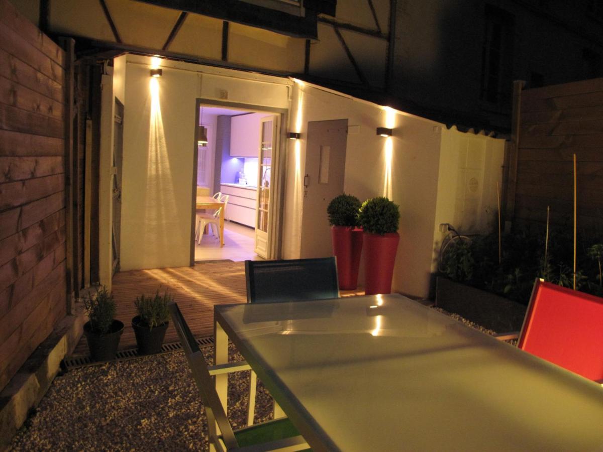 Villa The Grey House Honfleur Exterior foto